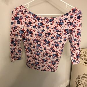 floral print shirt